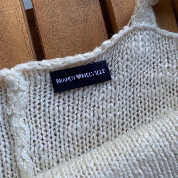 Brandy Melville Knit Tank Top w/ Scrunchie - Picture 3 of 4